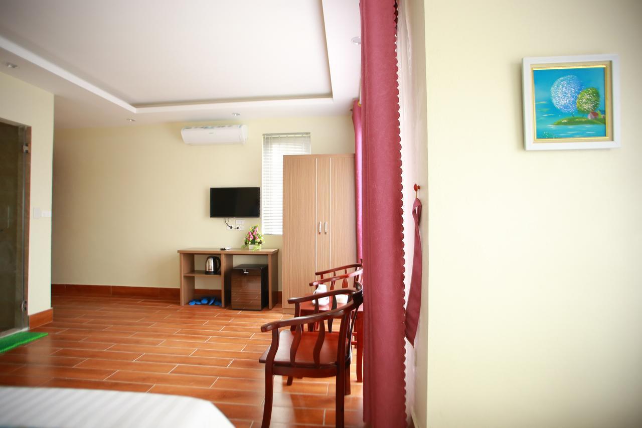 Family Airport Hotel Thach Loi Luaran gambar