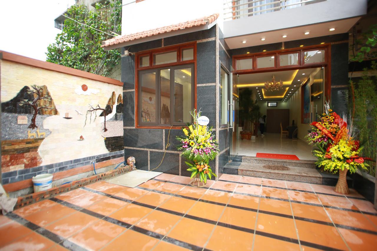 Family Airport Hotel Thach Loi Luaran gambar