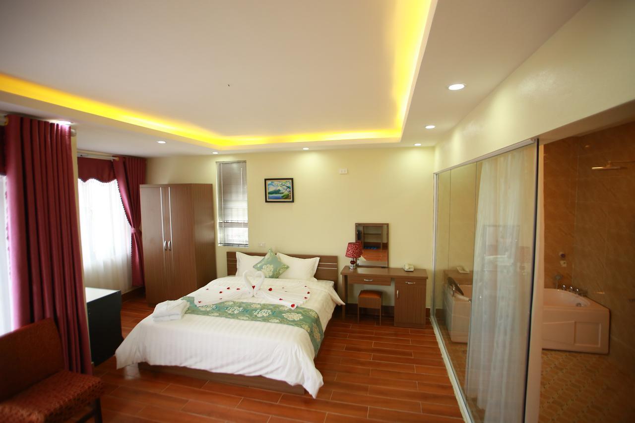 Family Airport Hotel Thach Loi Luaran gambar