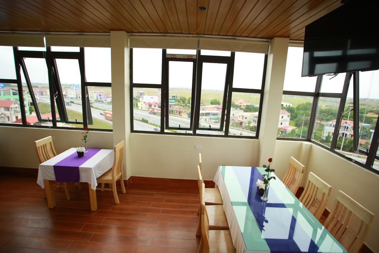 Family Airport Hotel Thach Loi Luaran gambar