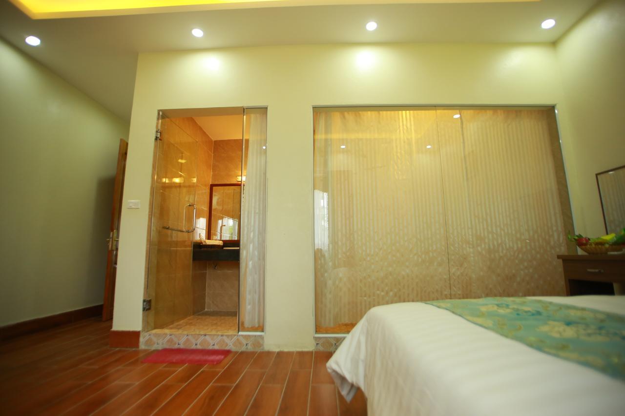Family Airport Hotel Thach Loi Luaran gambar