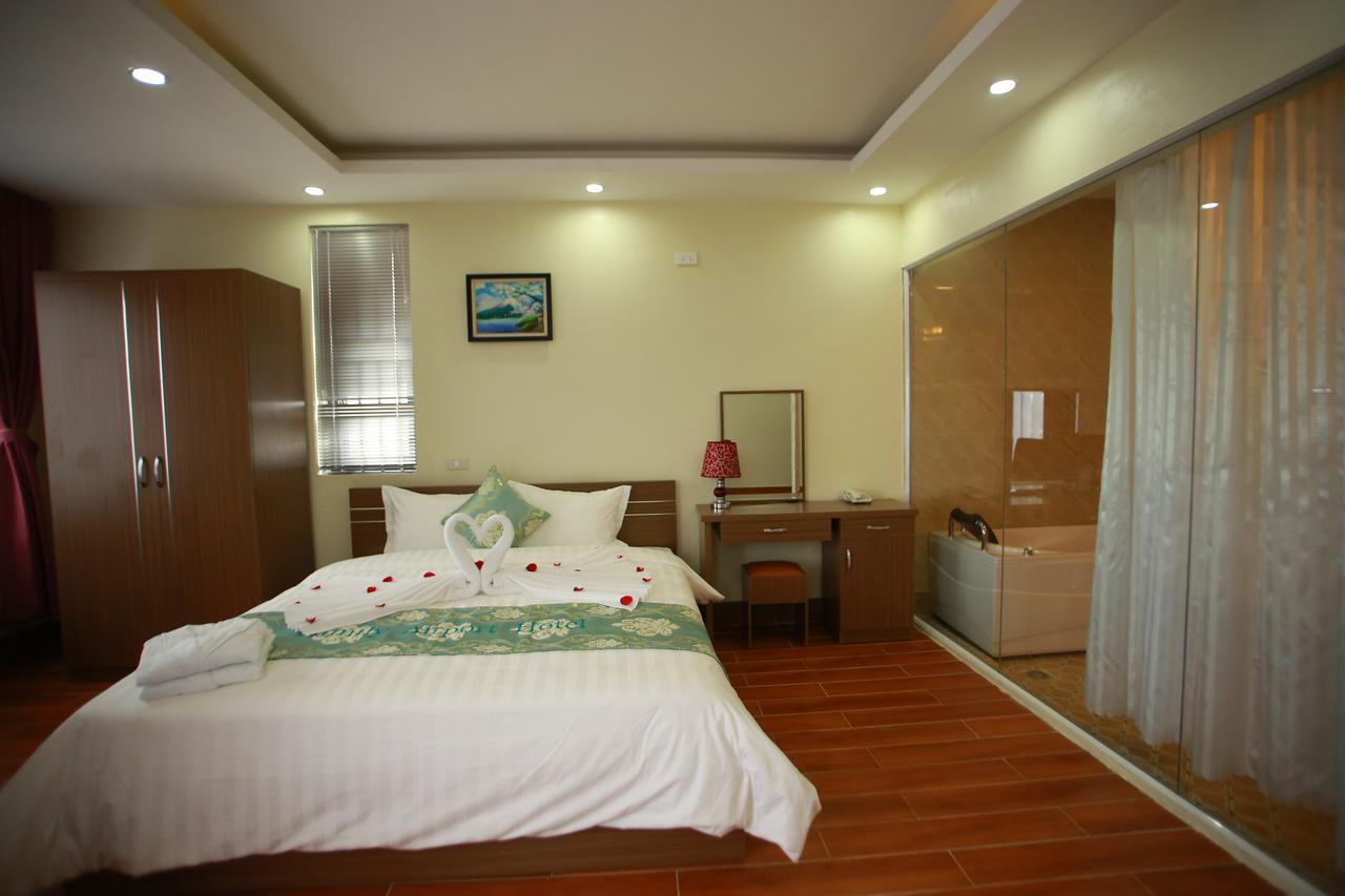 Family Airport Hotel Thach Loi Luaran gambar